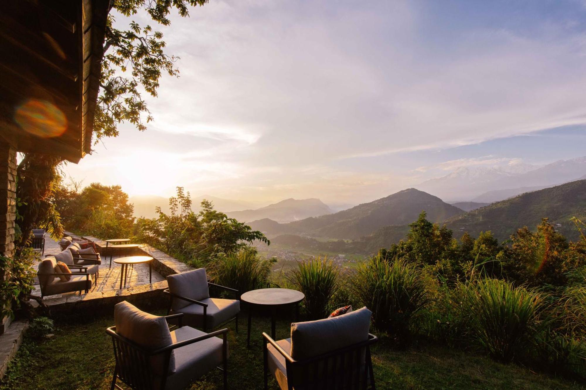 Tiger Mountain Pokhara Lodge Exterior foto